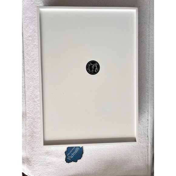 Scallop Edge White Lacquered Vanity Tray 14.25"L x 10.25"W Dresser Bathroom - Picture 11 of 16